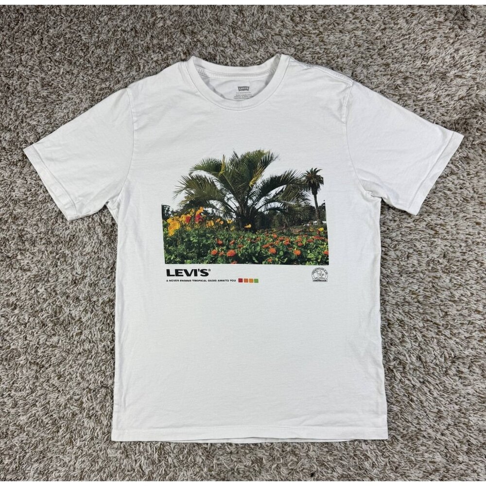 Levi’s Graphic T-Shirt White Tropical Oasis Print Size S 100% Cotton